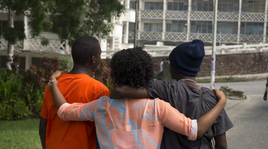 A adolescência e seus impasses